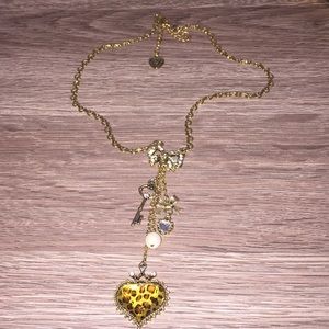 Betsey Johnson gold charm heart necklace